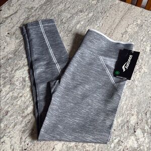 Saucony Heathered Gray Performance Knit Tights / Leggings